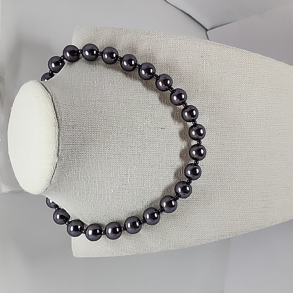 Faux Pearl Gunmetal Grey Choker